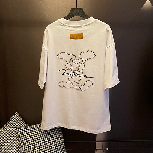 ルイヴィトン新しい雲のインクジェット大きなロゴTシャツ