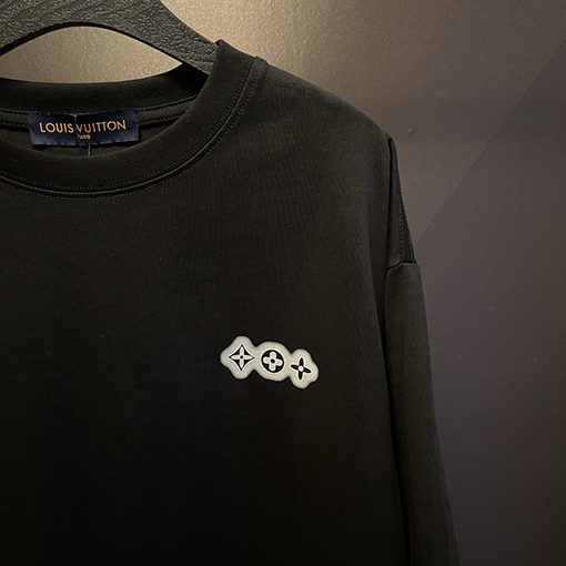 ルイヴィトン新しい雲のインクジェット大きなロゴTシャツ