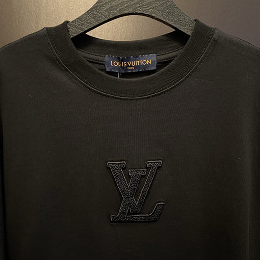 ルイヴィトンスーパーコピー万針立体刺繍Tシャツ
