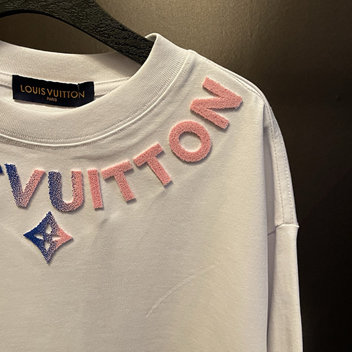 ルイヴィトンスタッフ限定半袖Tシャツ