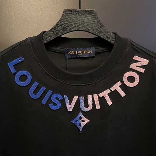ルイヴィトンスタッフ限定半袖Tシャツ