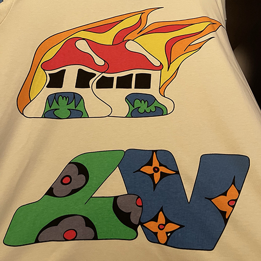ルイヴィトン炎プリントTシャツ
