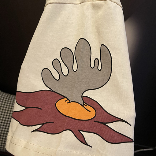 ルイヴィトン炎プリントTシャツ