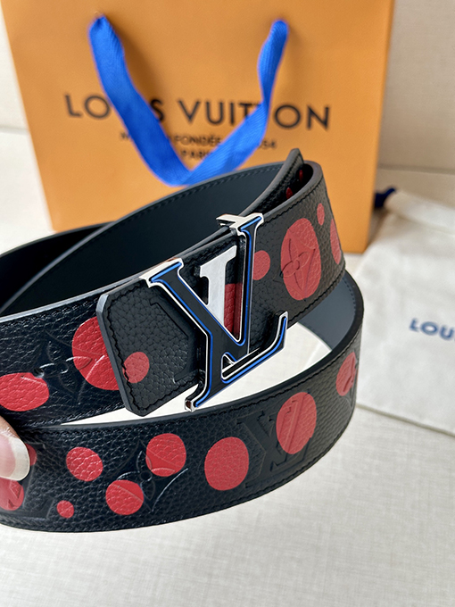 ルイヴィトンコピーLV Shape 両面ベルト