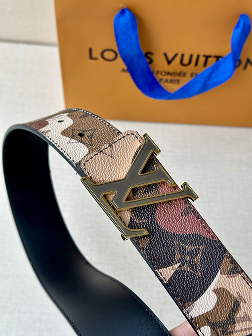 ルイヴィトンスーパーコピーLV Initiales 両面ベルト