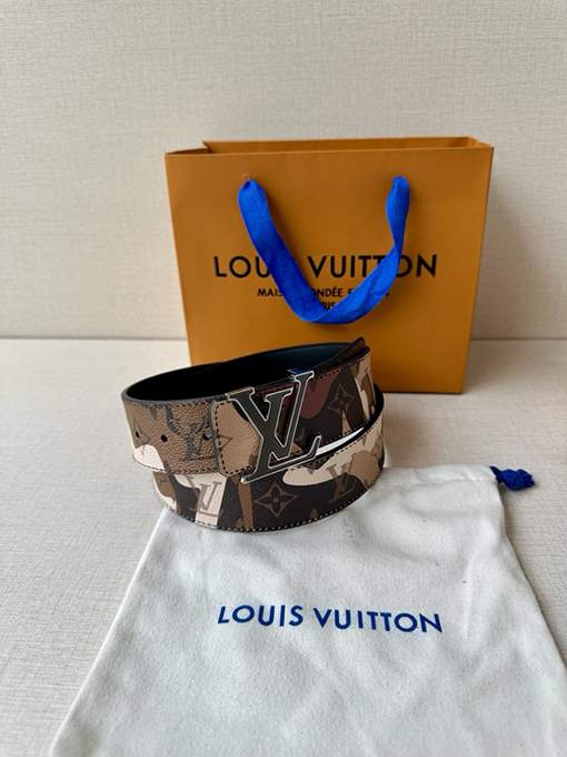ルイヴィトンスーパーコピーLV Initiales 両面ベルト