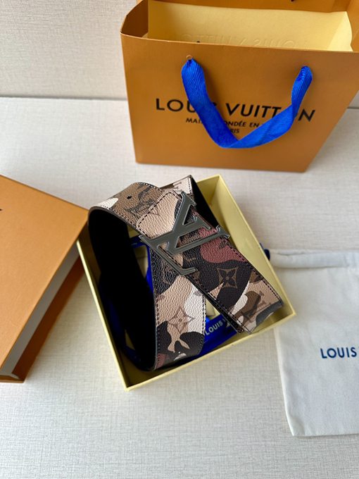 ルイヴィトンスーパーコピーLV Initiales 両面ベルト
