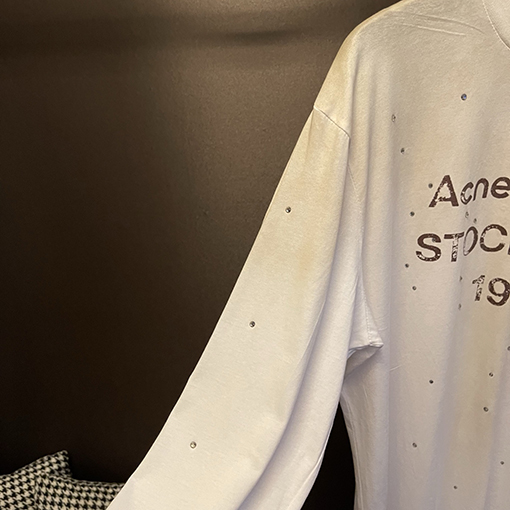 アクネストゥディオズ 1996クラシック破壊記念Tシャツ