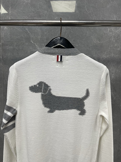 トムブラウンスーパーコピー25ss新しいカーディガン子犬薄手のカーディガンセーター