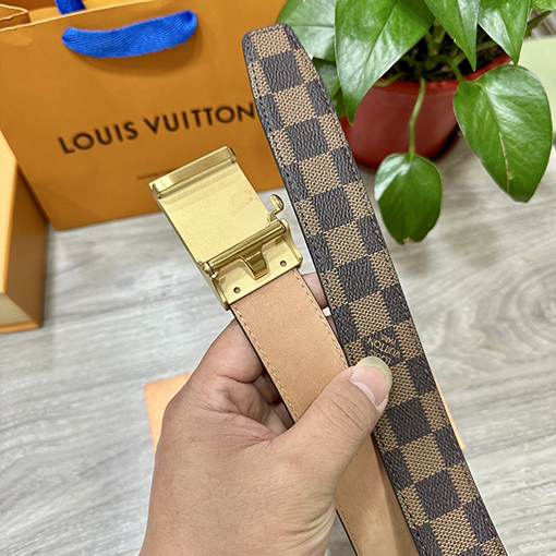 ルイヴィトン 自動バックルベルト