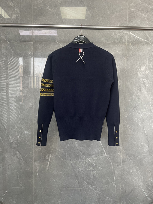 トムブラウンヘビ刺繍ニットカーディガン