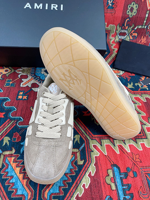 アミリ25ss The Pacific クラシックな骨のパターンがスニーカー