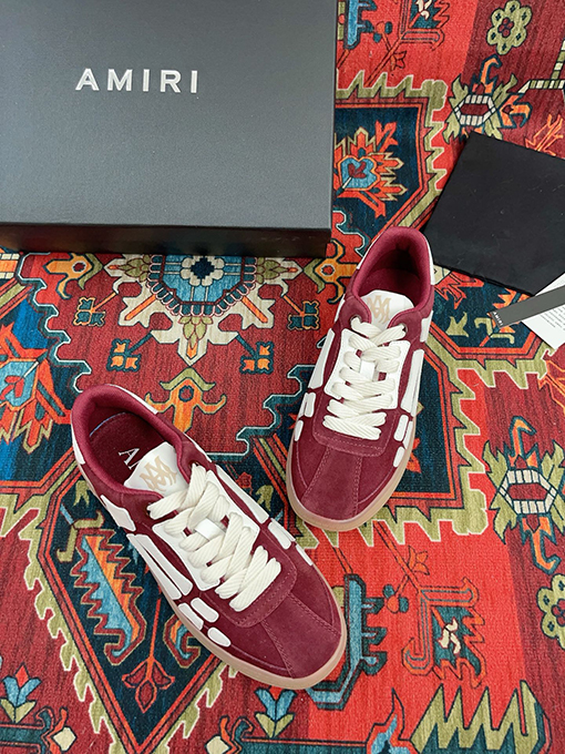 アミリ25ss The Pacific クラシックな骨のパターンがスニーカー