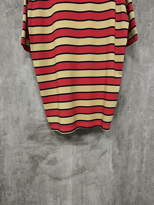 プラダストライプラペル刺繍ポロシャツ