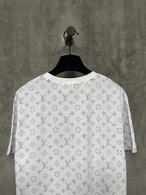 ルイヴィトンクラシックネックラインチェーンフルプリント半袖Tシャツ