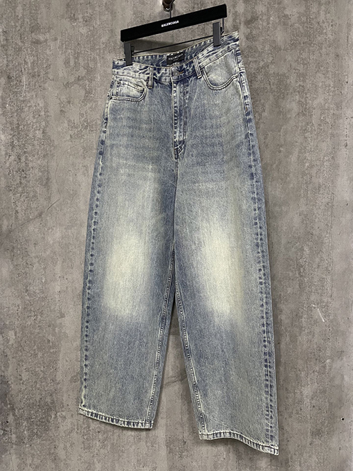 バレンシアガスーパーコピー 25ss Pullupシリーズウォッシュフェードルーズジーンズ