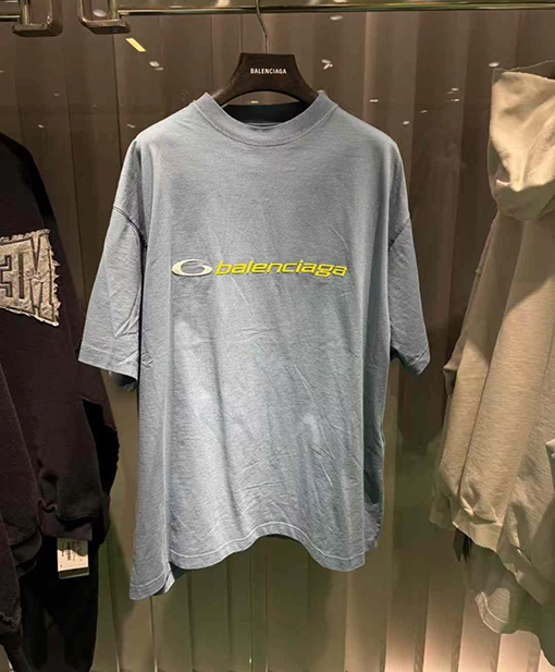 バレンシアガ刺繍半袖Tシャツ