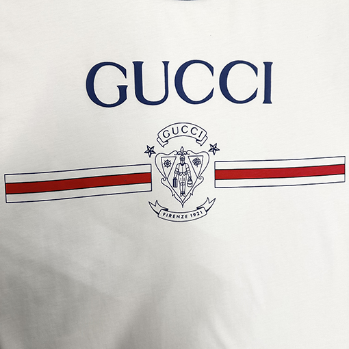 グッチミニバッジプリント 半袖Tシャツ