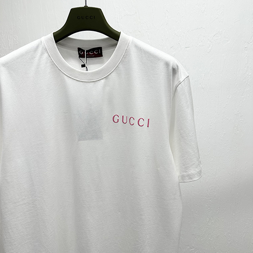 グッチスーパーコピー 三色アルファベットプリント 半袖Tシャツ