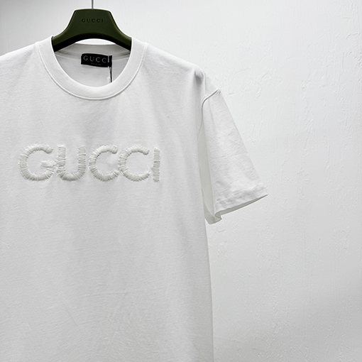 グッチビッグアルファベット刺繍 半袖Tシャツ