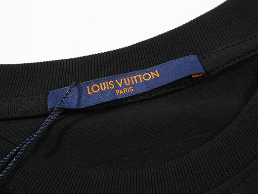 ルイヴィトンプリント半袖Tシャツ