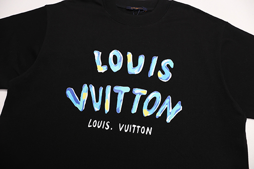ルイヴィトンコピー新作 カラフルペイントグラフィック 半袖Tシャツ