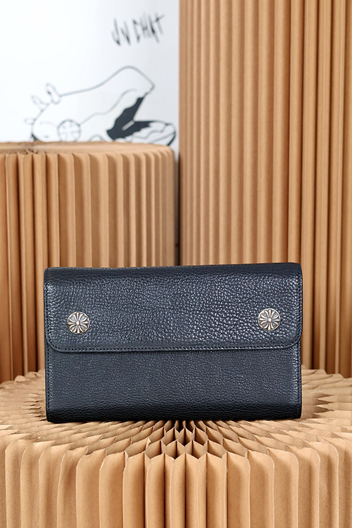 クロムハーツ クロススタッズ 三つ折り財布
