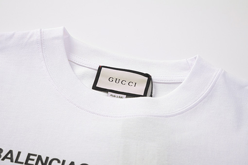 グッチ クラシック 超大ロゴプリント 半袖Tシャツ