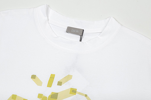 ディオールスーパーコピー クラシック ドロップショルダー ゆったりフィット 半袖Tシャツ