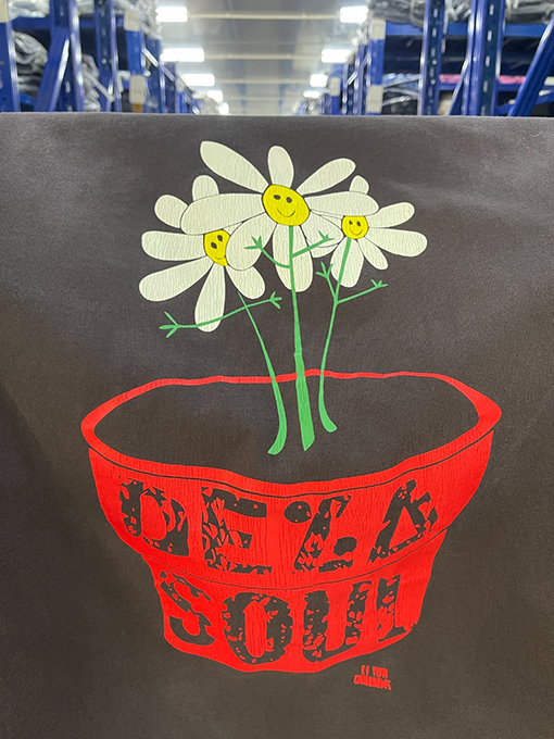セント マイケルスーパーコピー25SS“ De La Soul Is Dead”半袖Tシャツ
