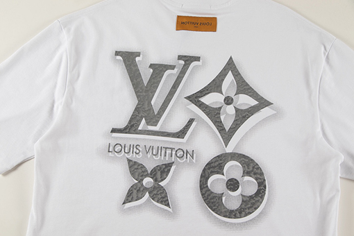 ルイヴィトンスーパーコピー新作 半袖Tシャツ