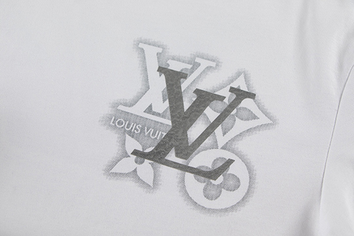 ルイヴィトンスーパーコピー新作 半袖Tシャツ