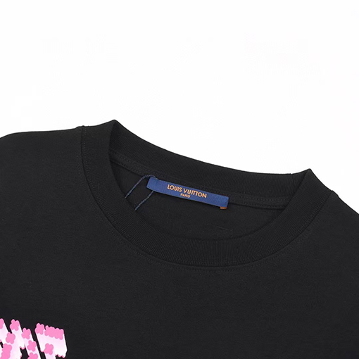 ルイヴィトン定番ロゴプリント デザイン メンズTシャツ