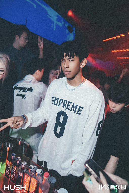 シュプリーム コピー SUPREME SS25 AFFILIATED L/S FOOTBALL TOP 8号 長袖Tシャツ