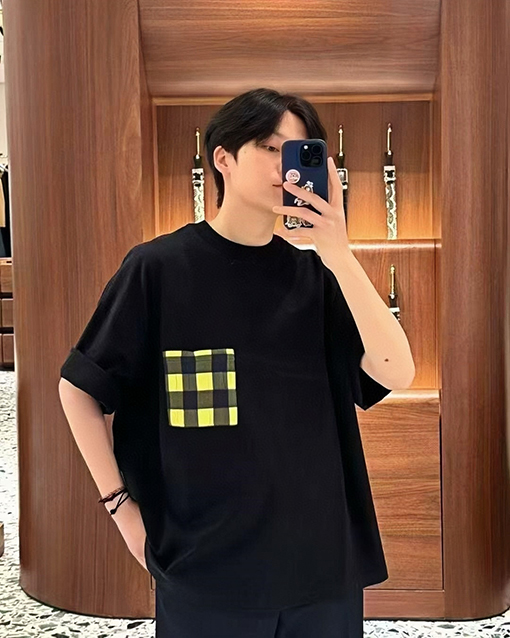 ボッテガヴェネタスーパーコピーチェック柄刺繍ロゴ ポケット付き ゆったり半袖Tシャツ
