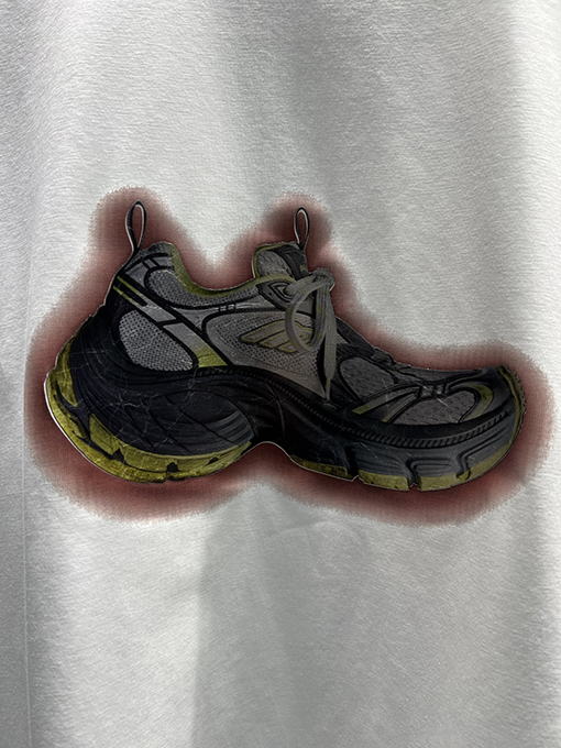 バレンシアガコピー ダッドシューズ ロゴデザイン クルーネック 半袖Tシャツ