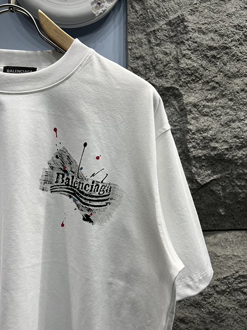 バレンシアガスーパーコピーグラフィティアルファベットプリント クルーネック 半袖Tシャツ