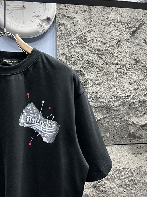 バレンシアガスーパーコピーグラフィティアルファベットプリント クルーネック 半袖Tシャツ