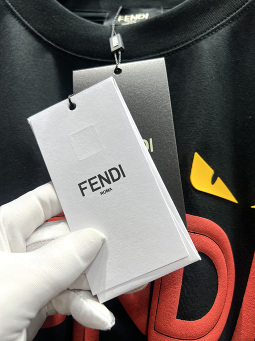 フェンディ バイカラーアルファベットロゴ クルーネック 半袖Tシャツ