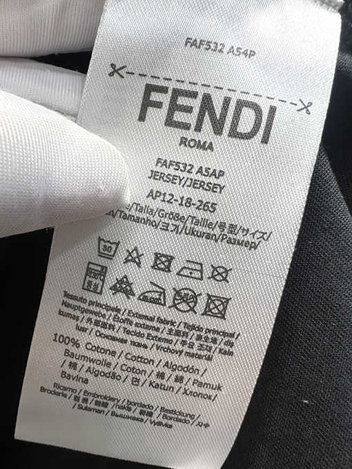 フェンディ バイカラーアルファベットロゴ クルーネック 半袖Tシャツ