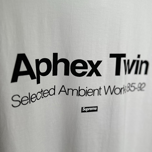 シュプリーム Supreme SS25 Aphex Twin コラボ限定Tシャツ