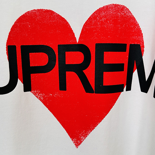 シュプリーム SS25 ANNOUNCING Loveロゴ入りTEE