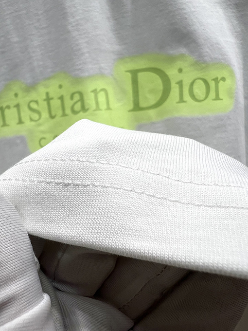 ディオール 新作 蛍光ロゴプリント 半袖Tシャツ