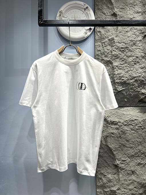 ディオールスーパーコピー グラフィティ風ロゴプリント 半袖Tシャツ