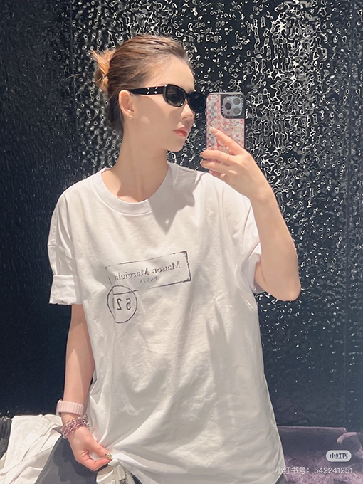 マルタンマルジェラスーパーコピー520限定モデル ロゴプリント 半袖Tシャツ