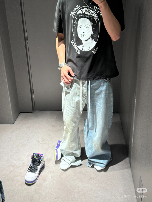 クロムハーツイギリス女王ピンモチーフ 半袖Tシャツ