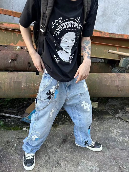 クロムハーツイギリス女王ピンモチーフ 半袖Tシャツ