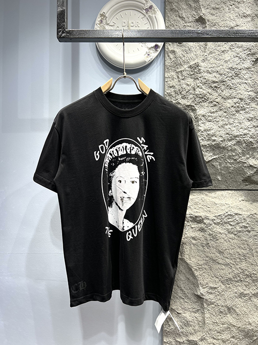 クロムハーツイギリス女王ピンモチーフ 半袖Tシャツ