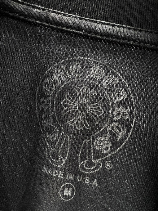 クロムハーツイギリス女王ピンモチーフ 半袖Tシャツ