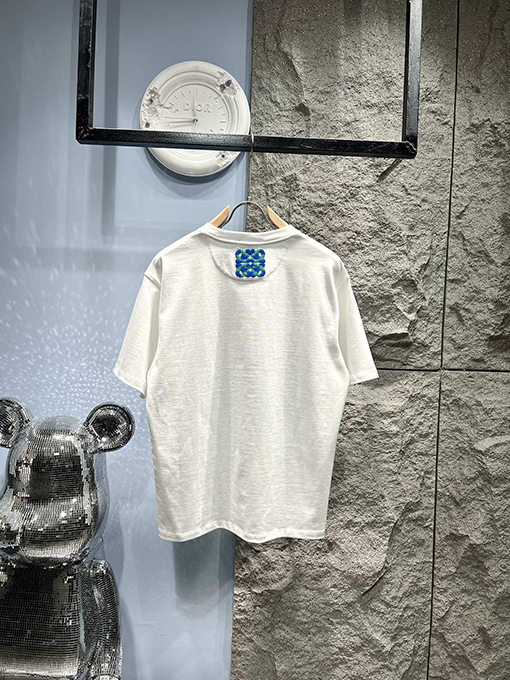 ロエベ 発泡プリント 配色グラフィティ風ロゴ 半袖Tシャツ